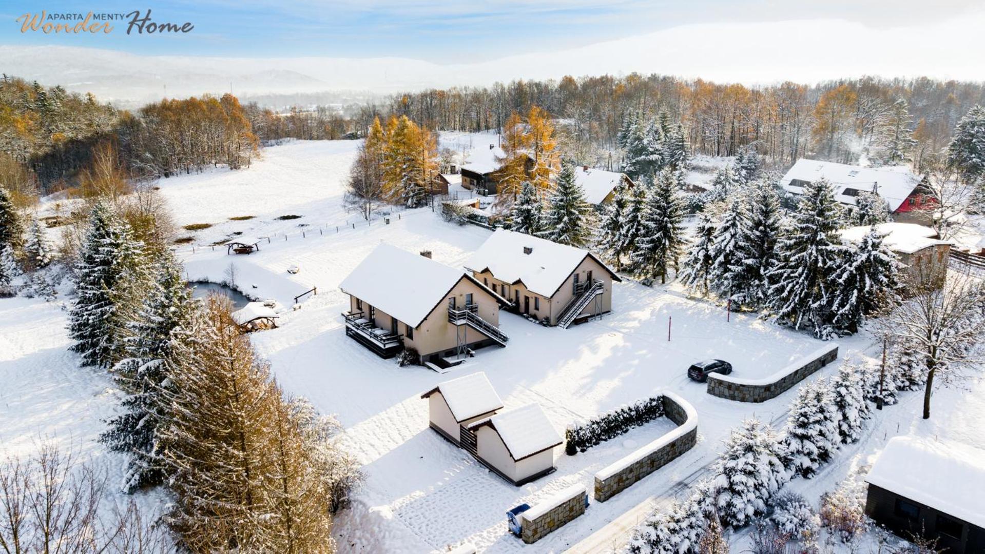 Apartamenty Czerwony Dworek - Duzy Teren Zielony, Plac Zabaw, Miejsce Na Grilla I Staw Z Mozliwoscia Wedkowania, Boisko Mysłakowice Exteriör bild