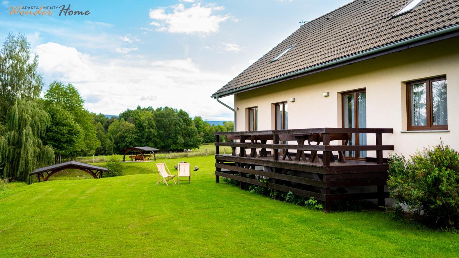 Apartamenty Czerwony Dworek - Duzy Teren Zielony, Plac Zabaw, Miejsce Na Grilla I Staw Z Mozliwoscia Wedkowania, Boisko Mysłakowice Exteriör bild