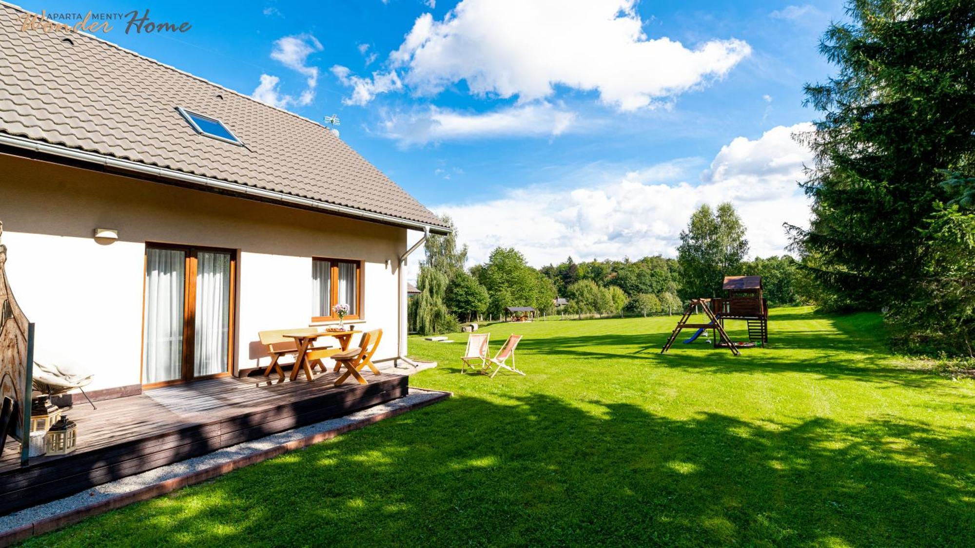 Apartamenty Czerwony Dworek - Duzy Teren Zielony, Plac Zabaw, Miejsce Na Grilla I Staw Z Mozliwoscia Wedkowania, Boisko Mysłakowice Exteriör bild