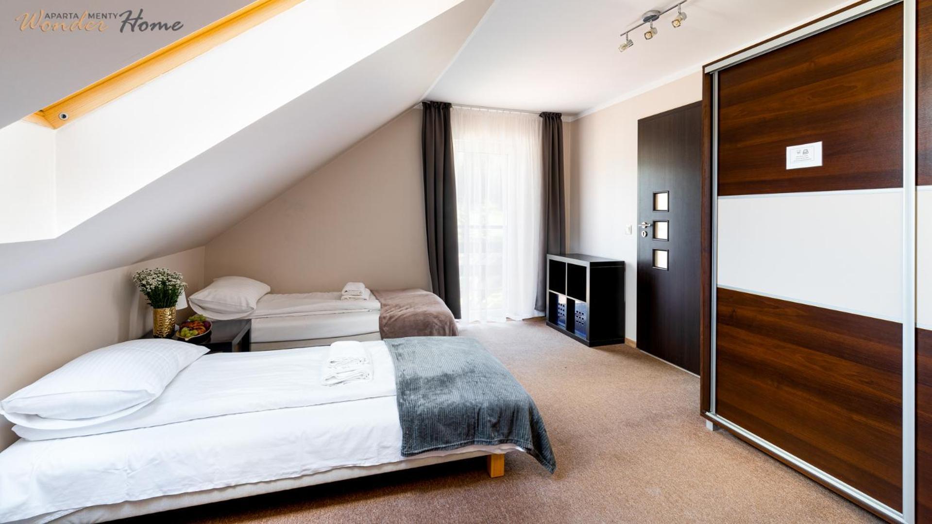 Apartamenty Czerwony Dworek - Duzy Teren Zielony, Plac Zabaw, Miejsce Na Grilla I Staw Z Mozliwoscia Wedkowania, Boisko Mysłakowice Exteriör bild